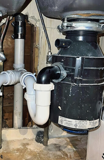 https://kensingtonplumbing.com.au/uploads/2025/06/blocked-drains-220885.jpg