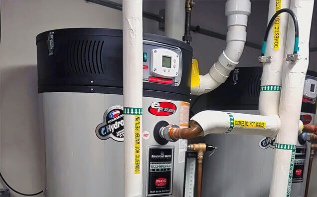https://kensingtonplumbing.com.au/uploads/2025/06/hot-water-530855.jpg